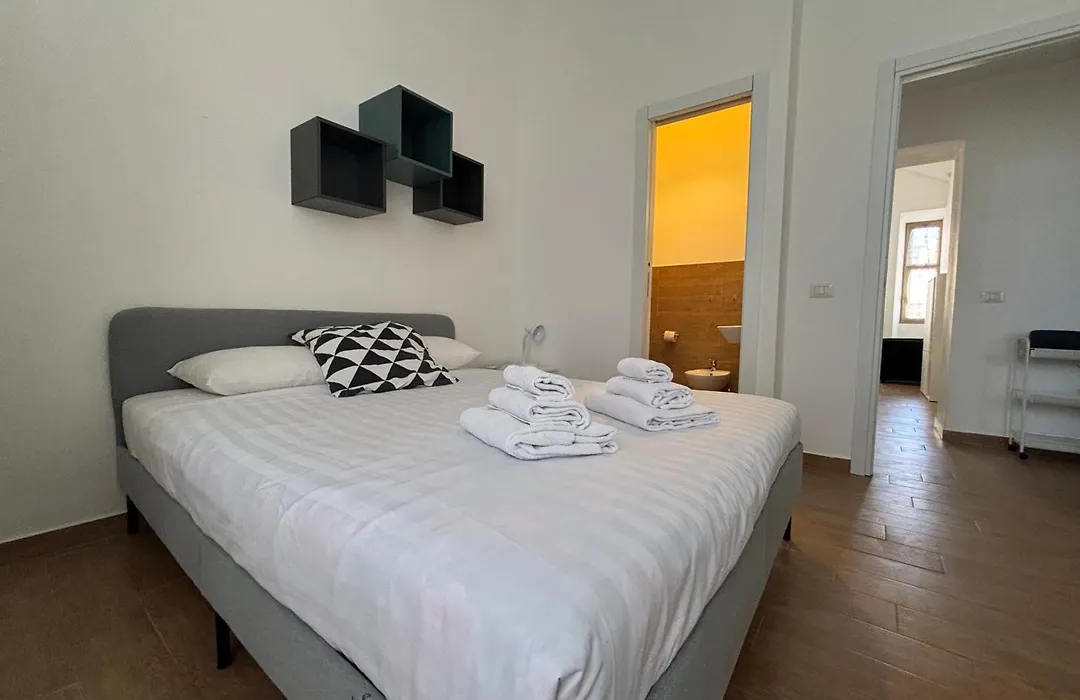 Vaticano Apartment-1